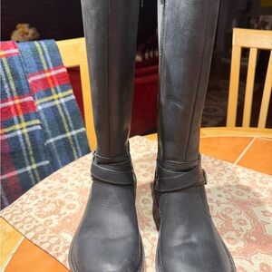UGG Black Women's Tall Leather Boots 8